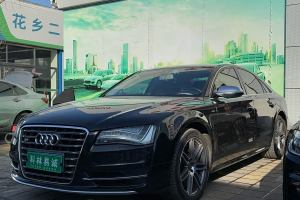 奧迪S8 奧迪 S8 4.0TFSI quattro