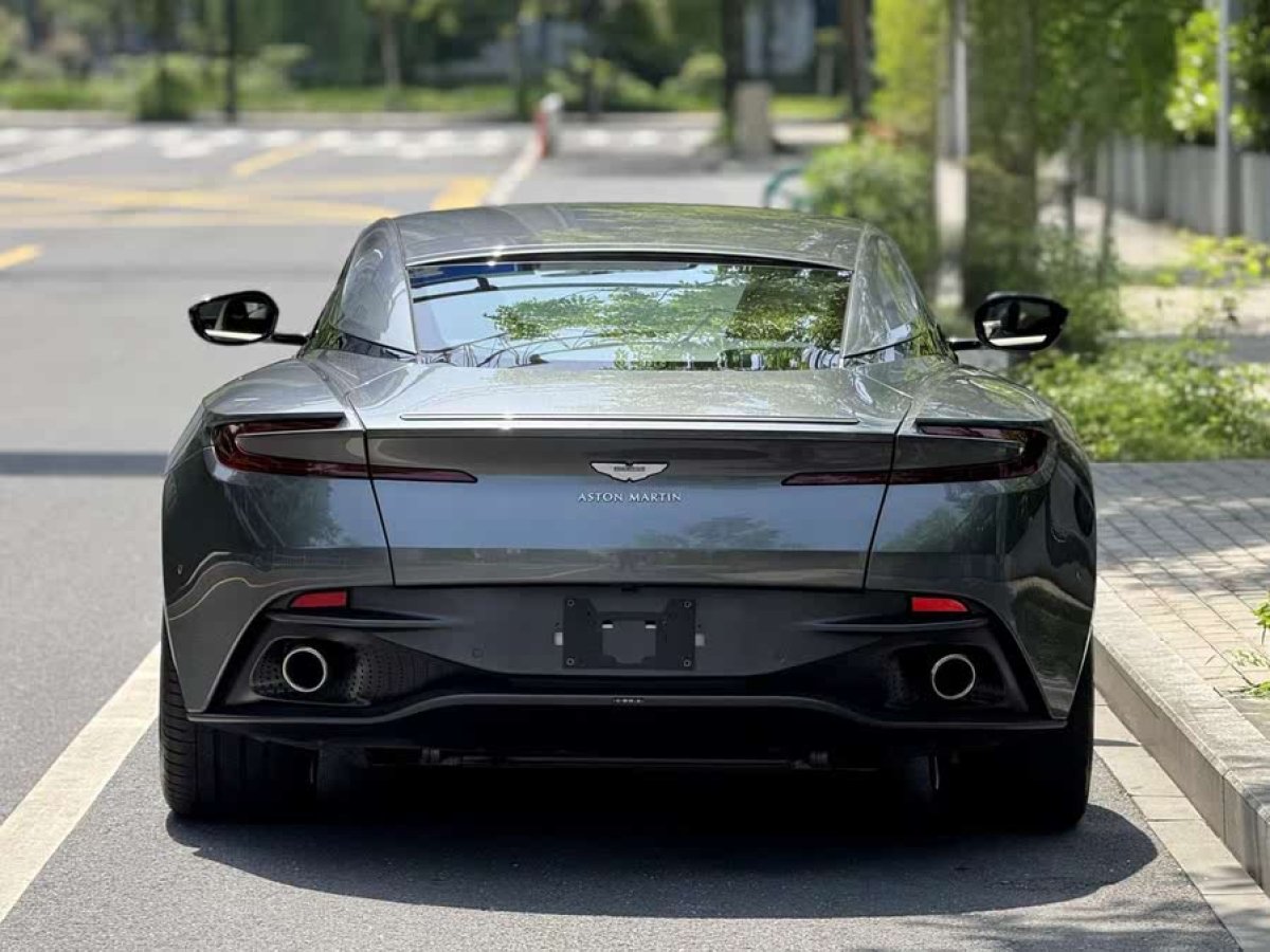 阿斯頓·馬丁 阿斯頓?馬丁DB11  2019款 4.0T V8 Coupe圖片
