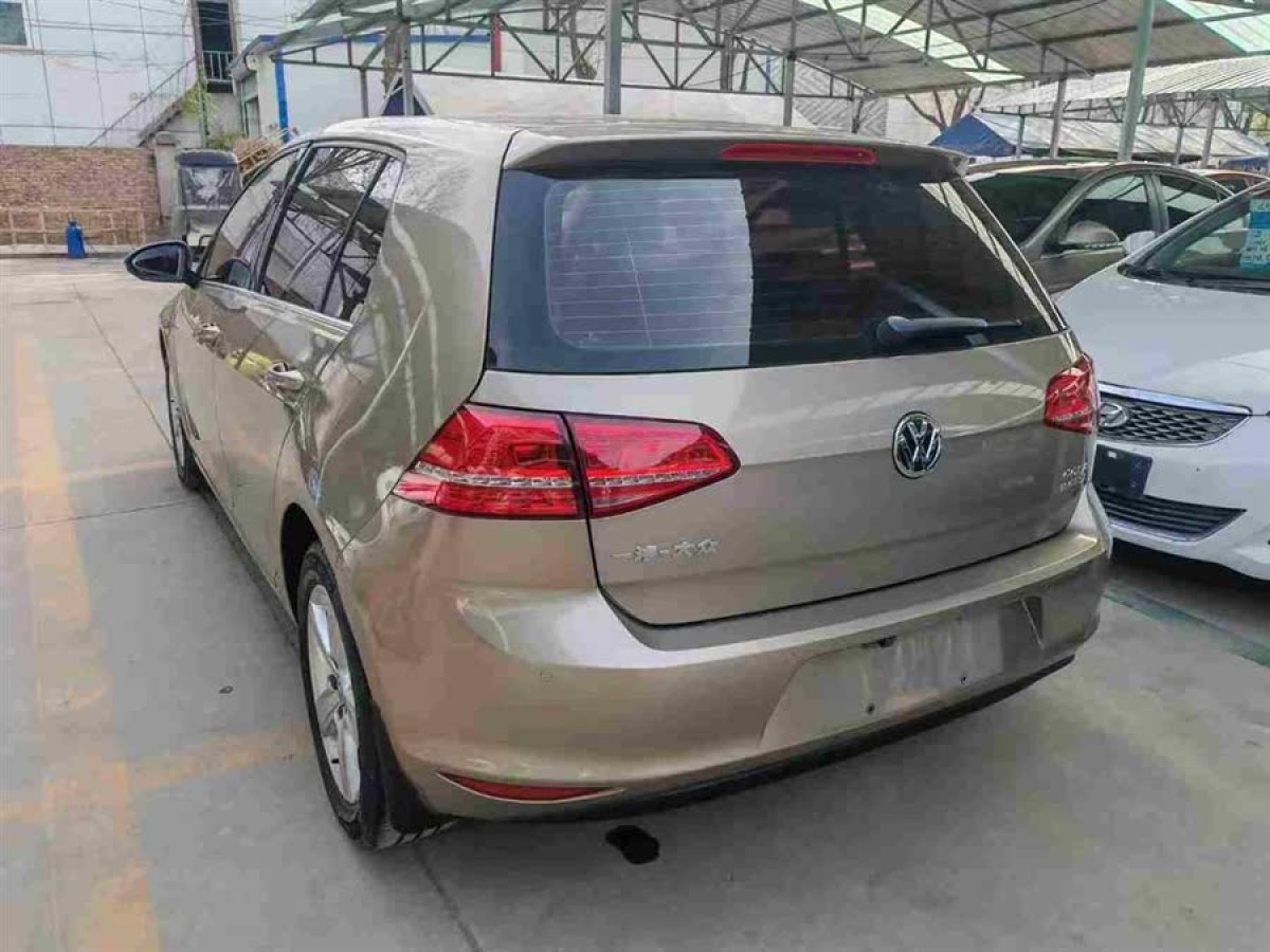 大眾 高爾夫  2016款 180TSI 自動(dòng)舒適型圖片