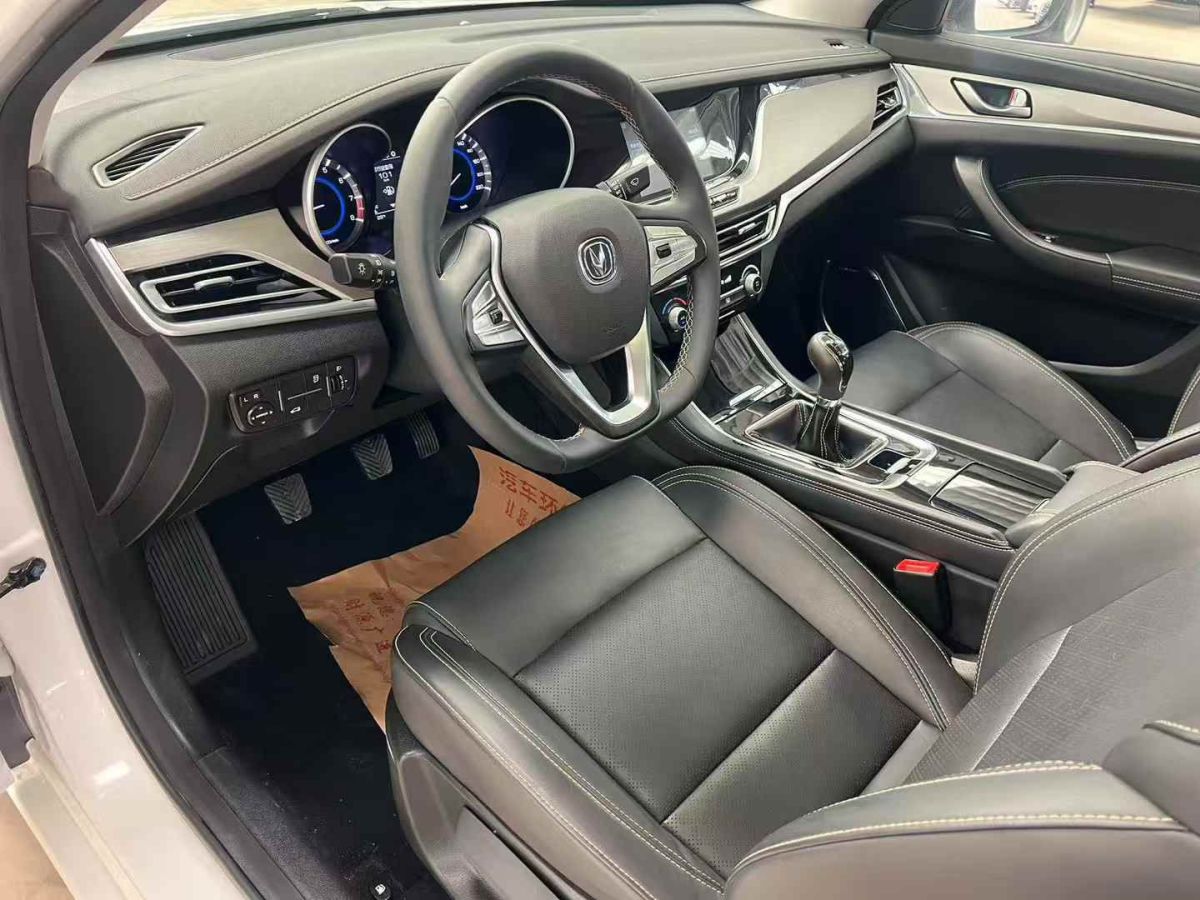 長安 逸動  2019款  1.6L GDI 手動超值版 國VI圖片