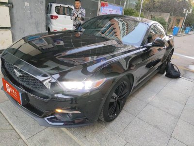 2018年5月 福特 Mustang(進(jìn)口) 2.3T 運(yùn)動(dòng)版圖片