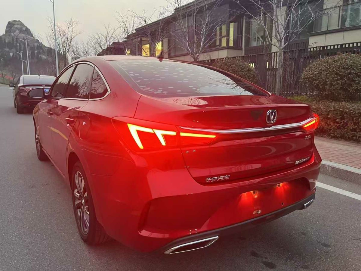 長(zhǎng)安 逸動(dòng)  2020款 PLUS 1.6L GDI 手動(dòng)精英型圖片