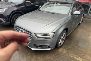 奧迪A4L 奧迪 35 TFSI 自動標(biāo)準(zhǔn)型
