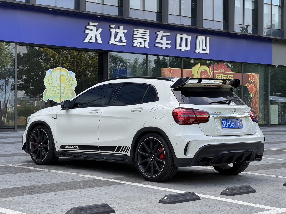 奔馳 奔馳GLA AMG  2017款 改款 AMG GLA 45 4MATIC圖片