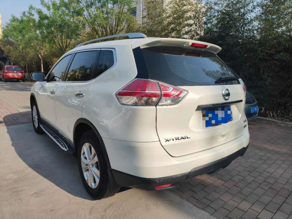 日產(chǎn) 奇駿  2015款 2.0L CVT舒適MAX版 2WD圖片