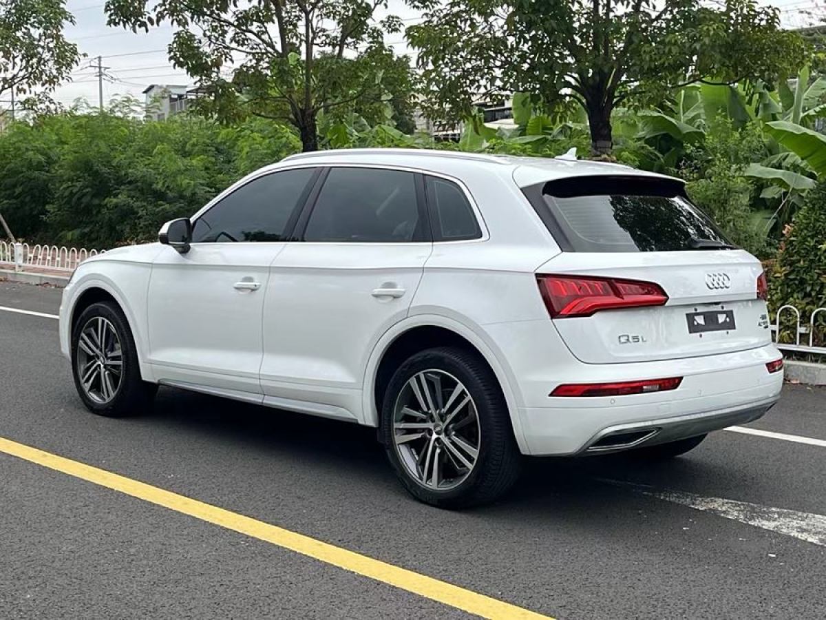 奧迪 奧迪Q5L  2020款 改款 40 TFSI 榮享進取型圖片