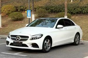 奔馳C級(jí) 奔馳 C 300 L