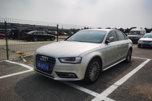 奥迪A4L 奥迪 35 TFSI 自动舒适型