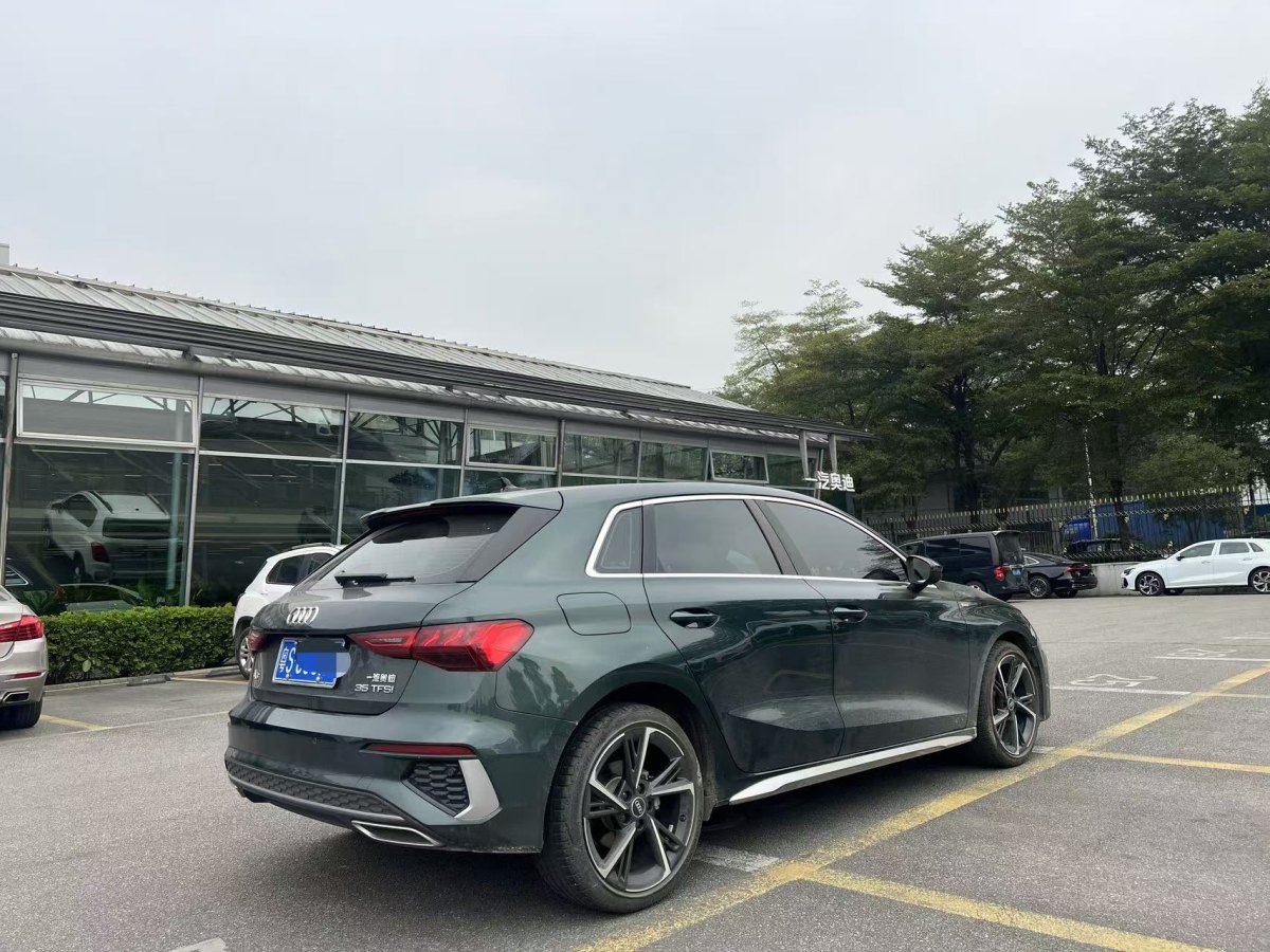 奧迪 奧迪A3  2022款 Sportback 35 TFSI 時(shí)尚運(yùn)動(dòng)型圖片