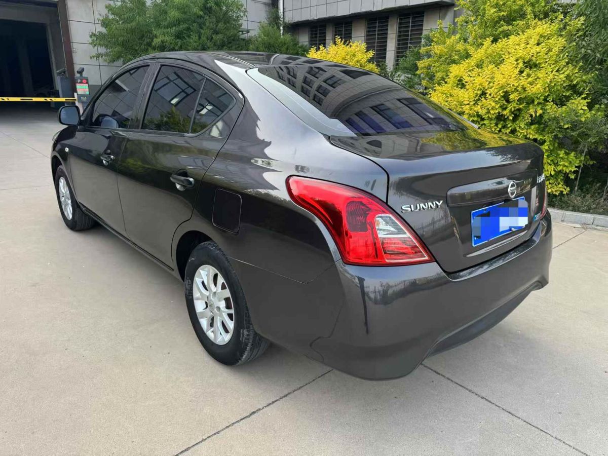 日產(chǎn) 逍客  2019款  2.0L CVT旗艦版圖片