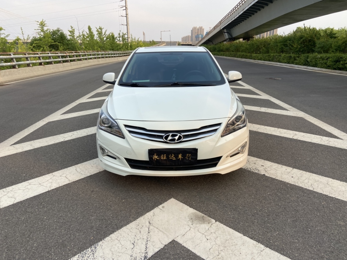 現(xiàn)代 瑞納  2014款 1.4L 自動(dòng)智能型GLS圖片