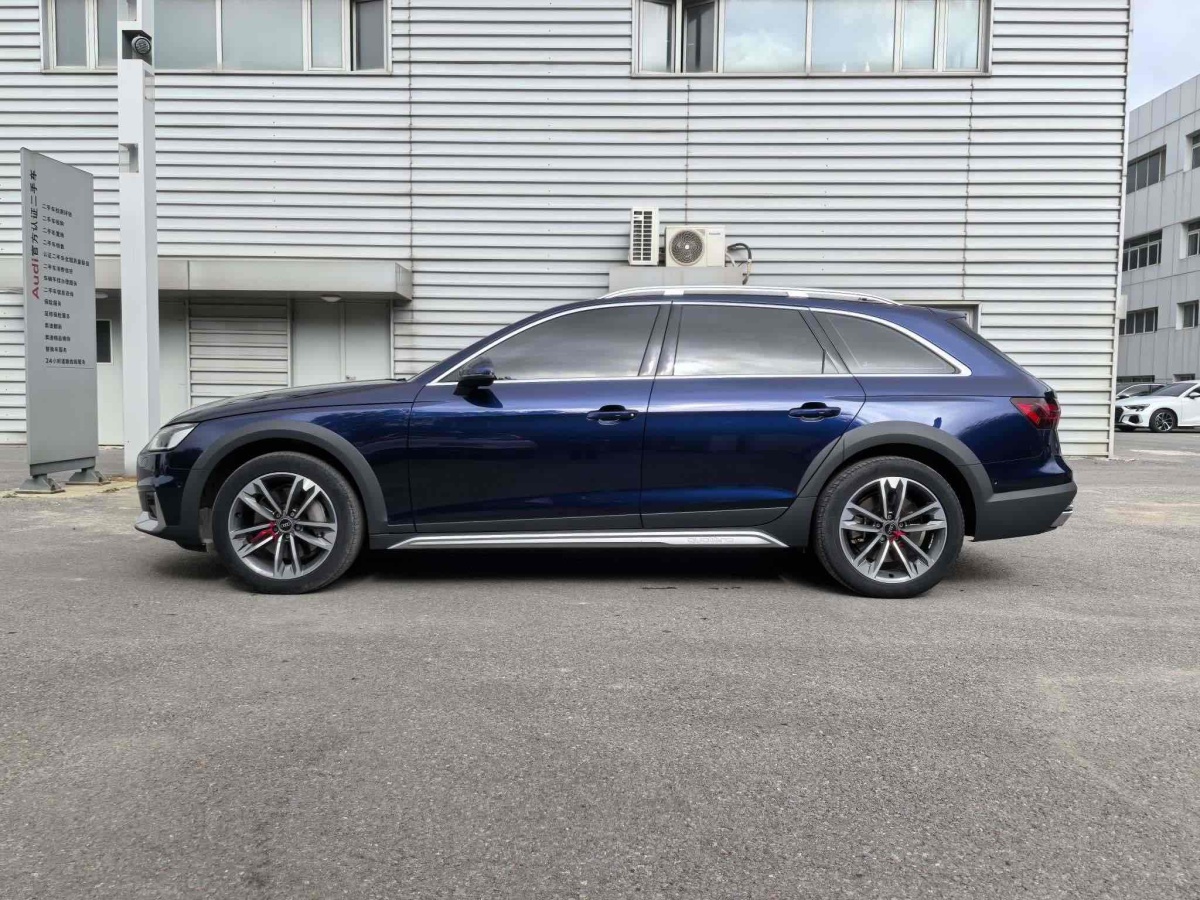 2021年8月奧迪 奧迪A4  2021款 allroad quattro 探索家