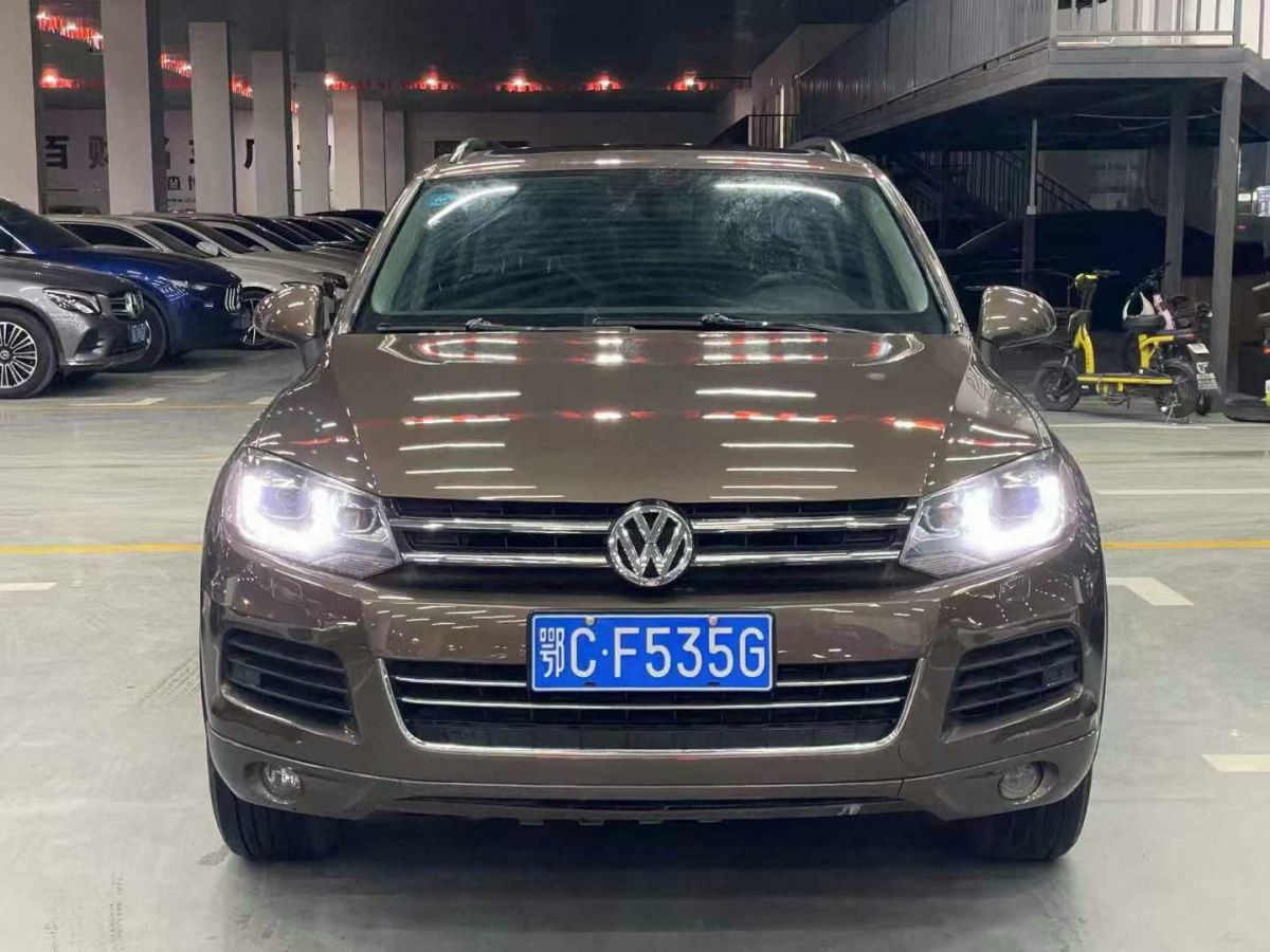 大眾 途銳  2013款 3.0TSI X 十周年限量版圖片