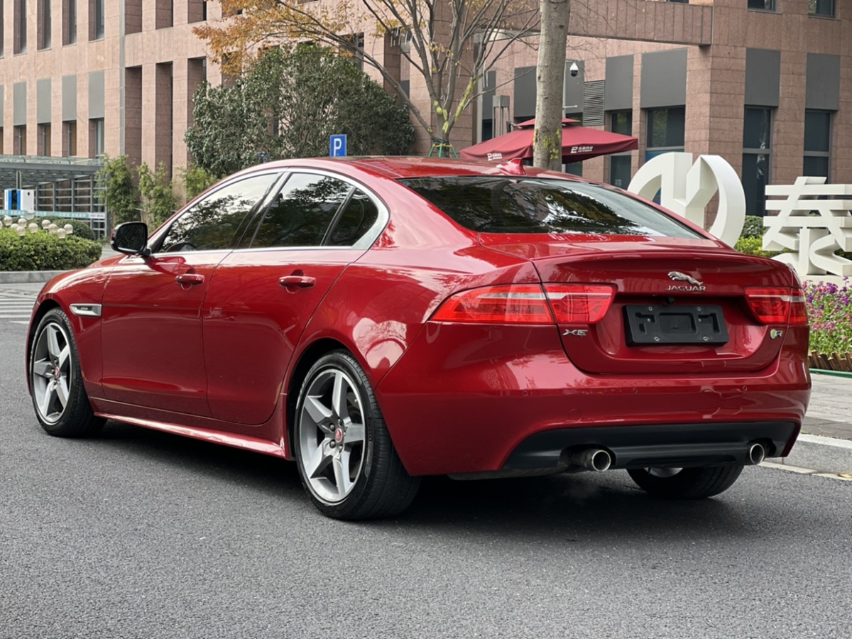 捷豹 XE  2015款 2.0T 200PS R-Sport圖片