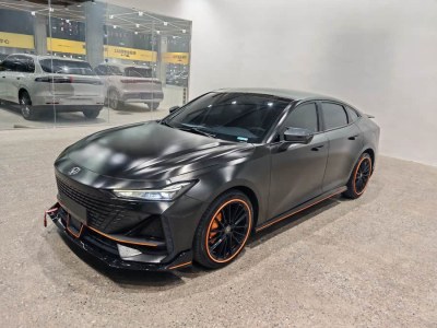 2023年4月 長(zhǎng)安 長(zhǎng)安UNI-V 1.5T 運(yùn)動(dòng)版圖片