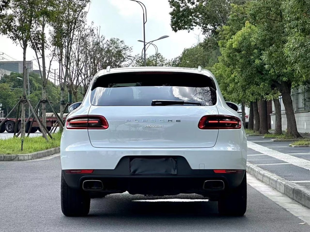 2018年01月保時(shí)捷 Macan  2017款 Macan 2.0T