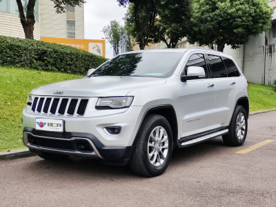 2016年7月 Jeep 大切諾基(進(jìn)口) 3.0TD 柴油 舒享導(dǎo)航版圖片