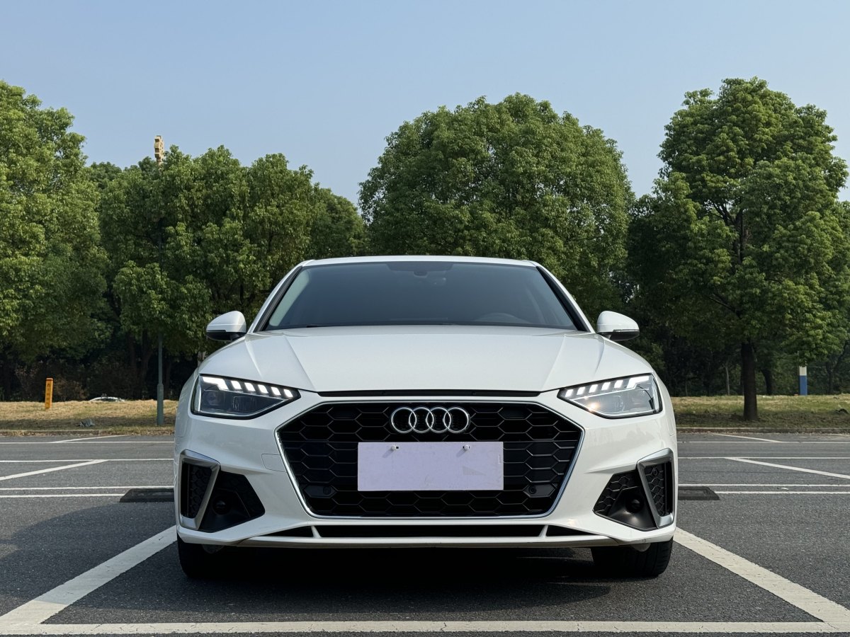 2021年1月奧迪 奧迪A4L  2020款 40 TFSI 豪華動(dòng)感型