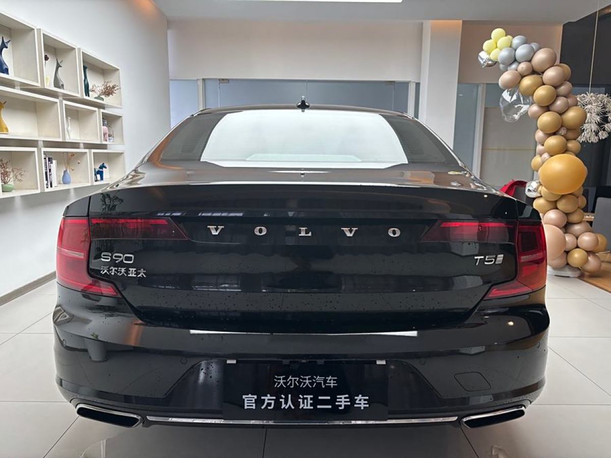 沃爾沃 S90  2020款 改款 T5 智逸豪華版圖片