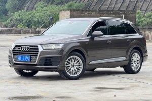 奧迪Q7 奧迪 45 TFSI S line尊貴型