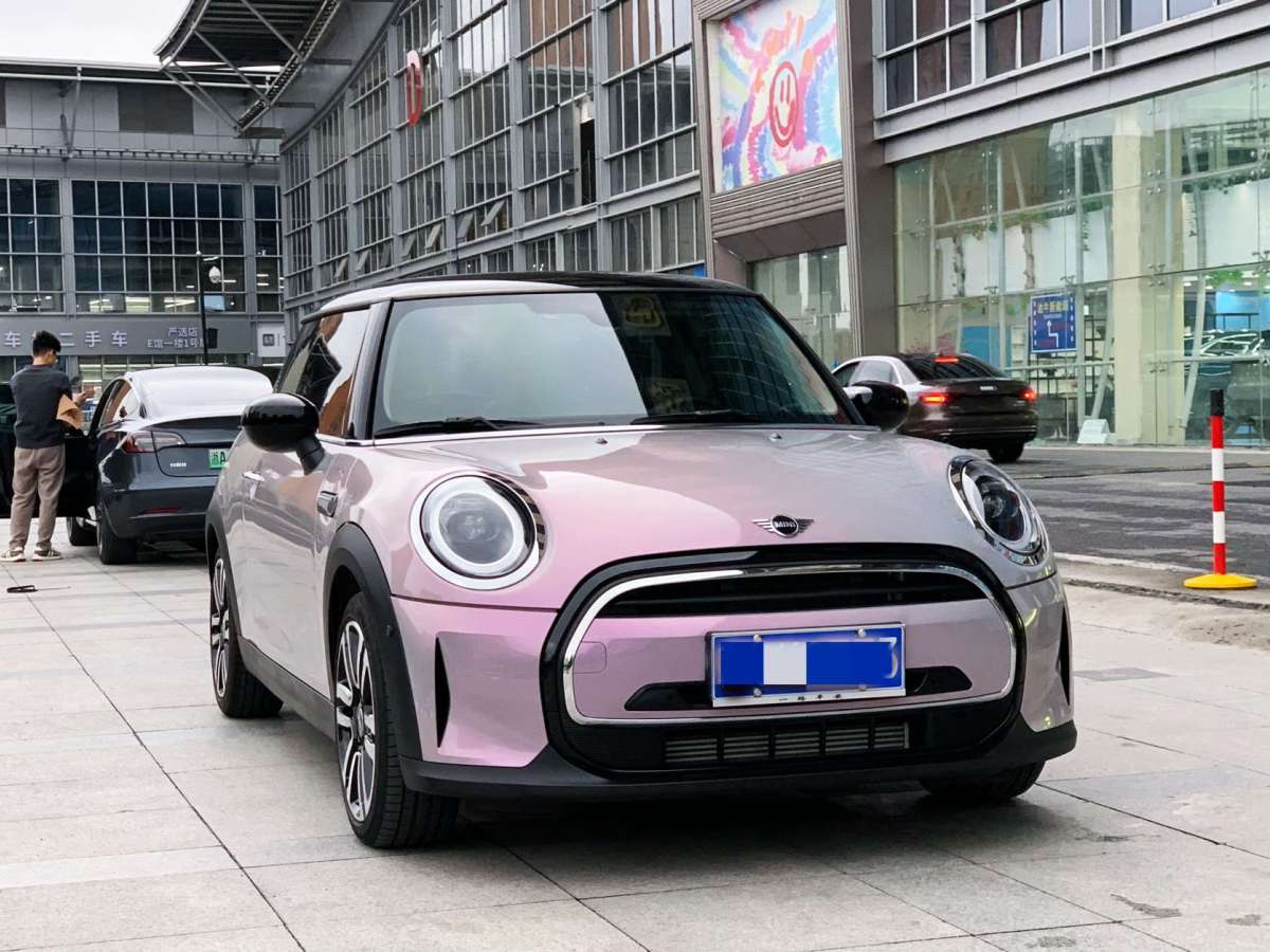 MINI MINI  2022款 改款 1.5T COOPER 經(jīng)典派圖片