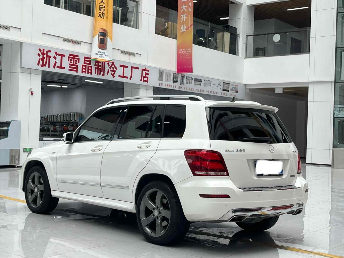 2016年1月奔馳 奔馳GLK級  2015款 GLK 260 4MATIC 時尚型 極致版