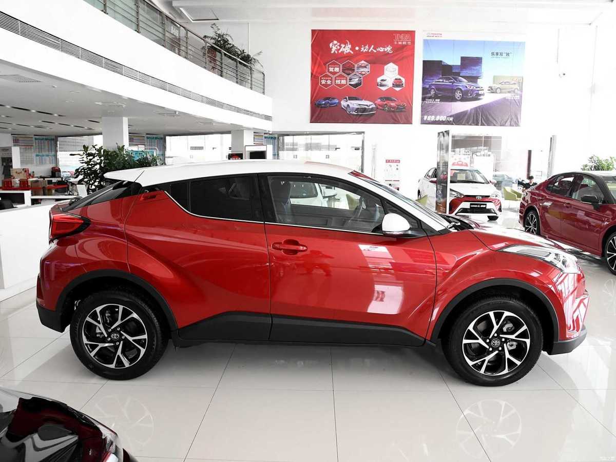 豐田 C-HR  2018款 2.0L 領(lǐng)先版 國(guó)VI圖片