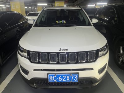 2017年7月 Jeep 指南者 200T 自动家享版图片