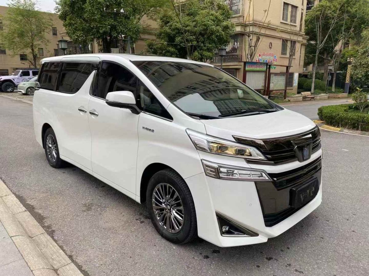 豐田 威爾法  2023款 皇冠 雙擎 2.5L HV尊貴版圖片
