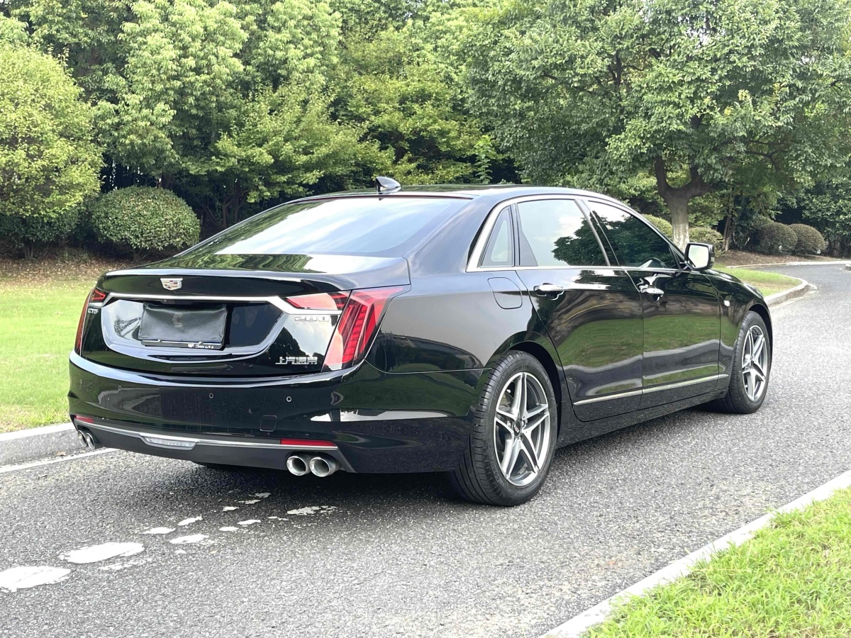 凯迪拉克 CT6  2023款 28T 豪华型图片