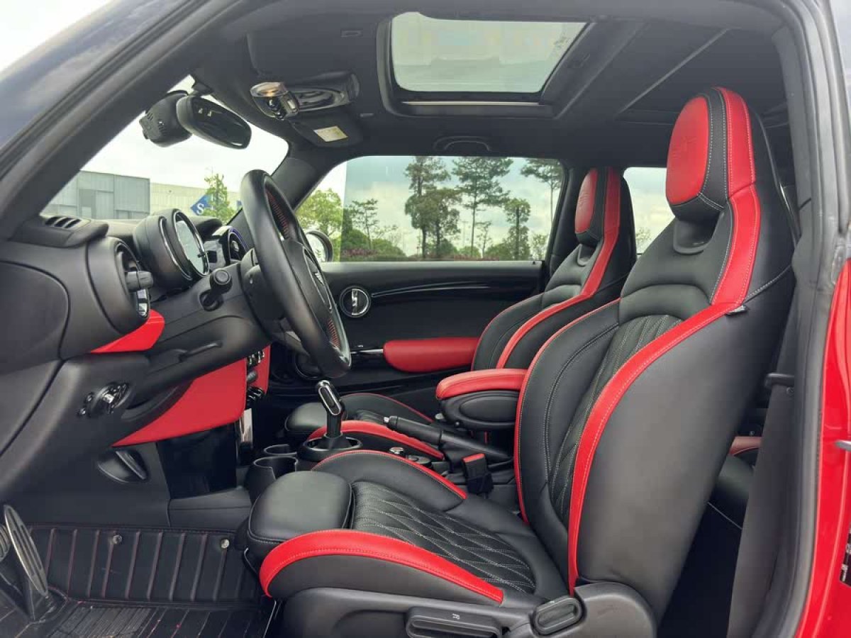 MINI CLUBMAN  2018款 1.5T COOPER 賽車(chē)手圖片