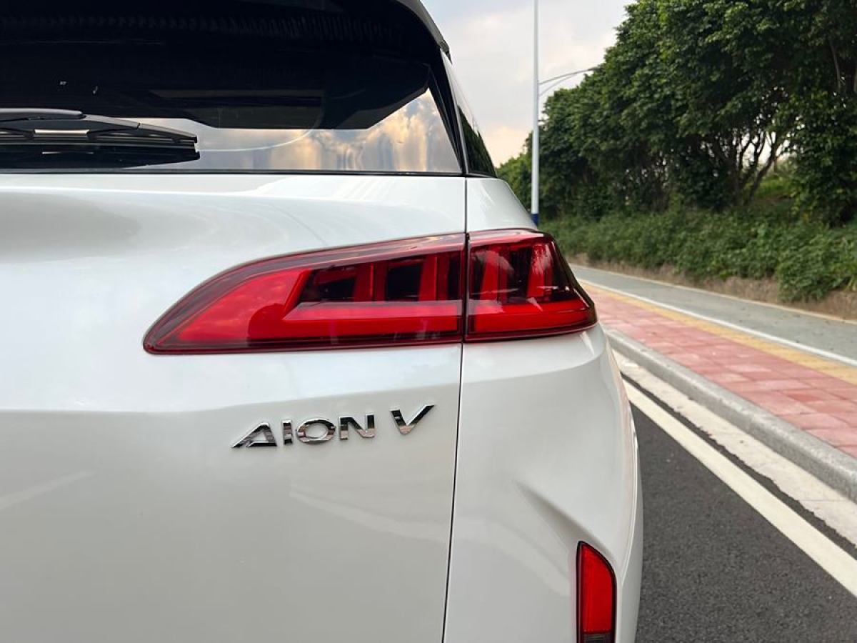 埃安 AION V  2020款 70 智領(lǐng)版圖片