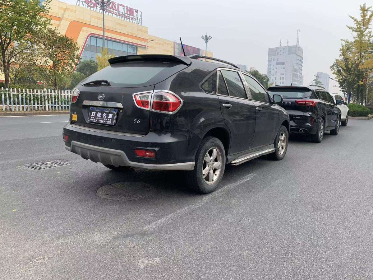 比亚迪 S6  2011款 2.4L 自动尊享型图片