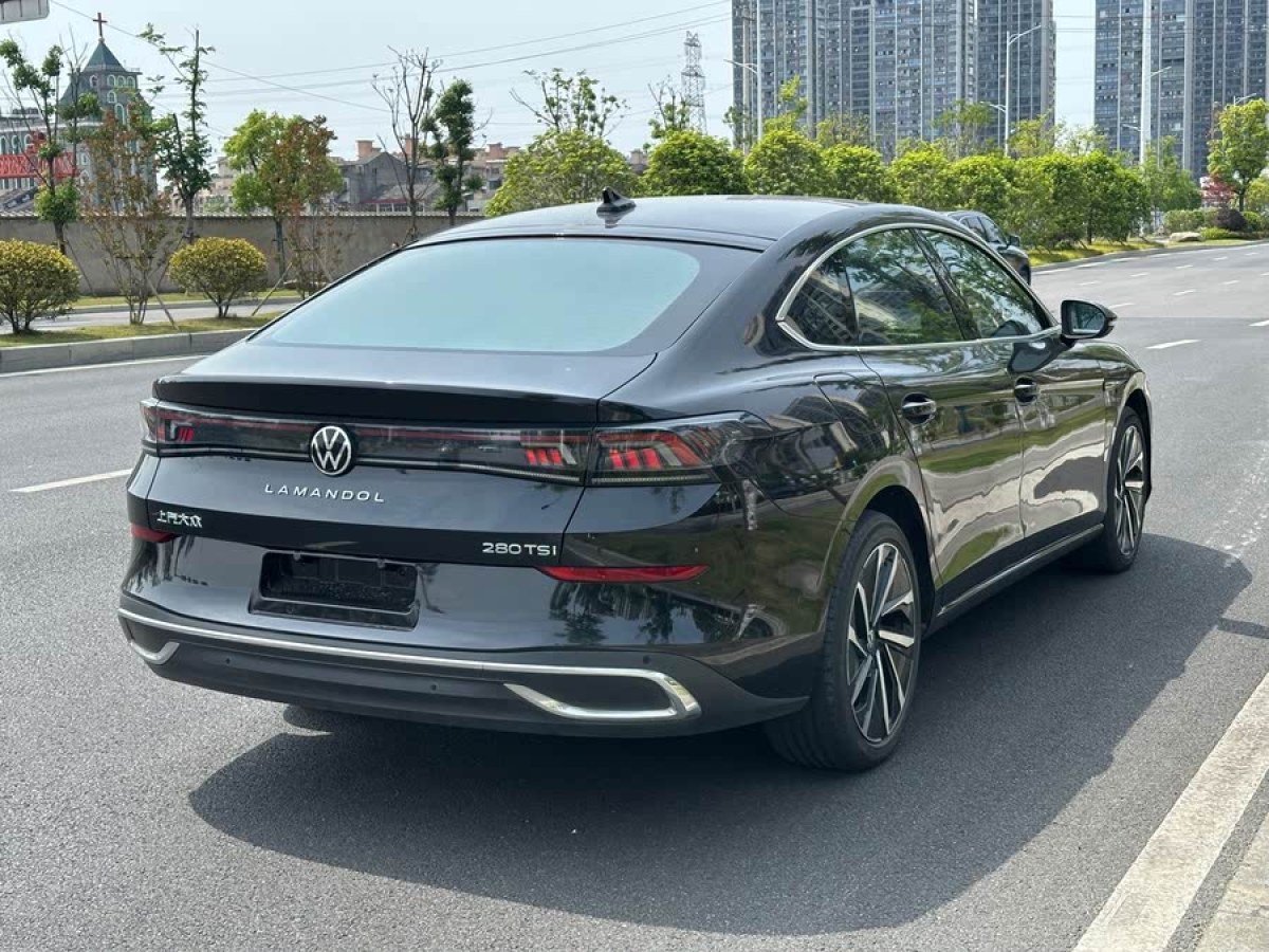 大眾 凌渡  2022款 凌渡L 280TSI DSG超辣旗艦版圖片