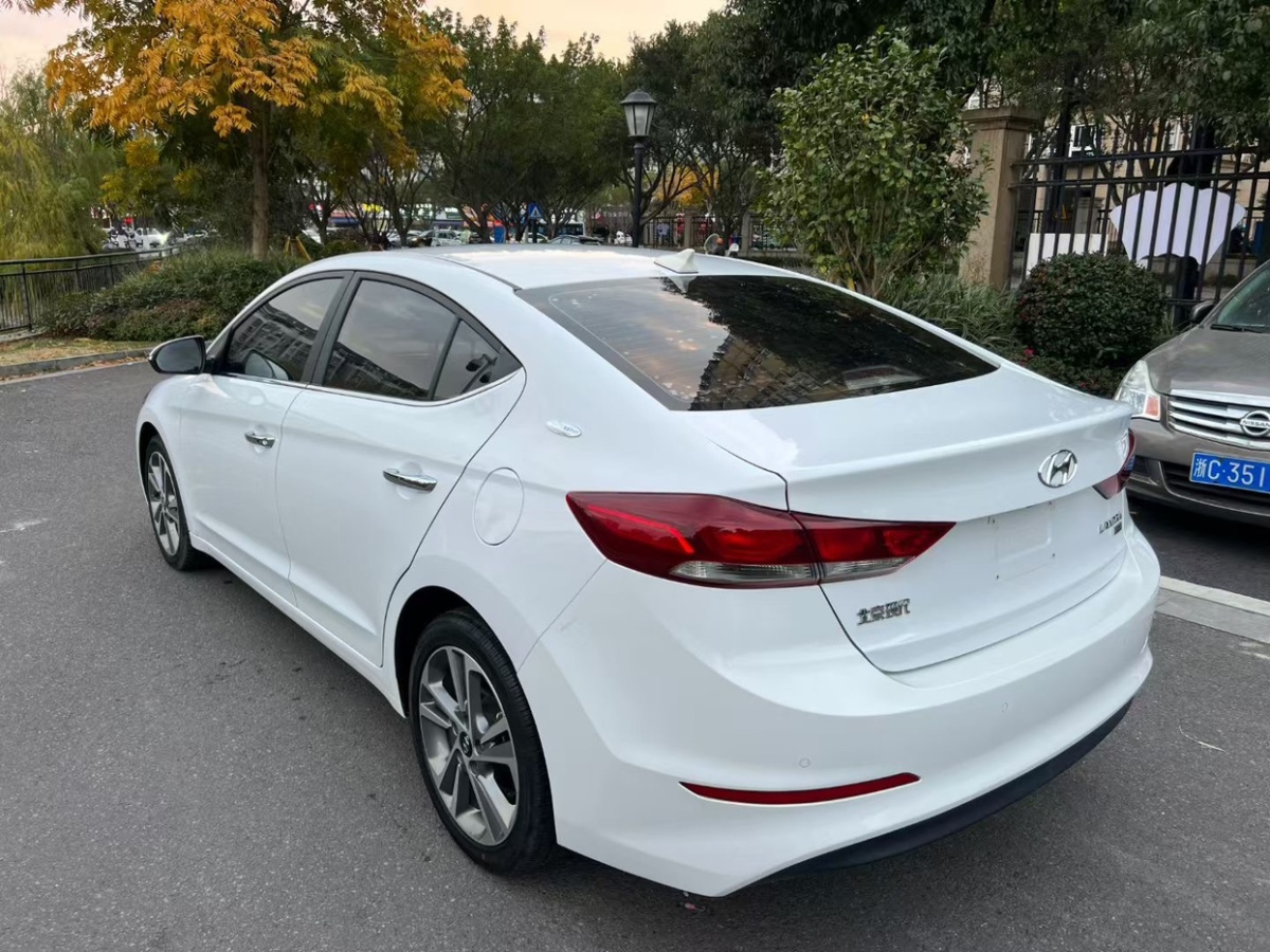 現(xiàn)代 領(lǐng)動(dòng)  2016款 1.6L 自動(dòng)智炫?精英型圖片