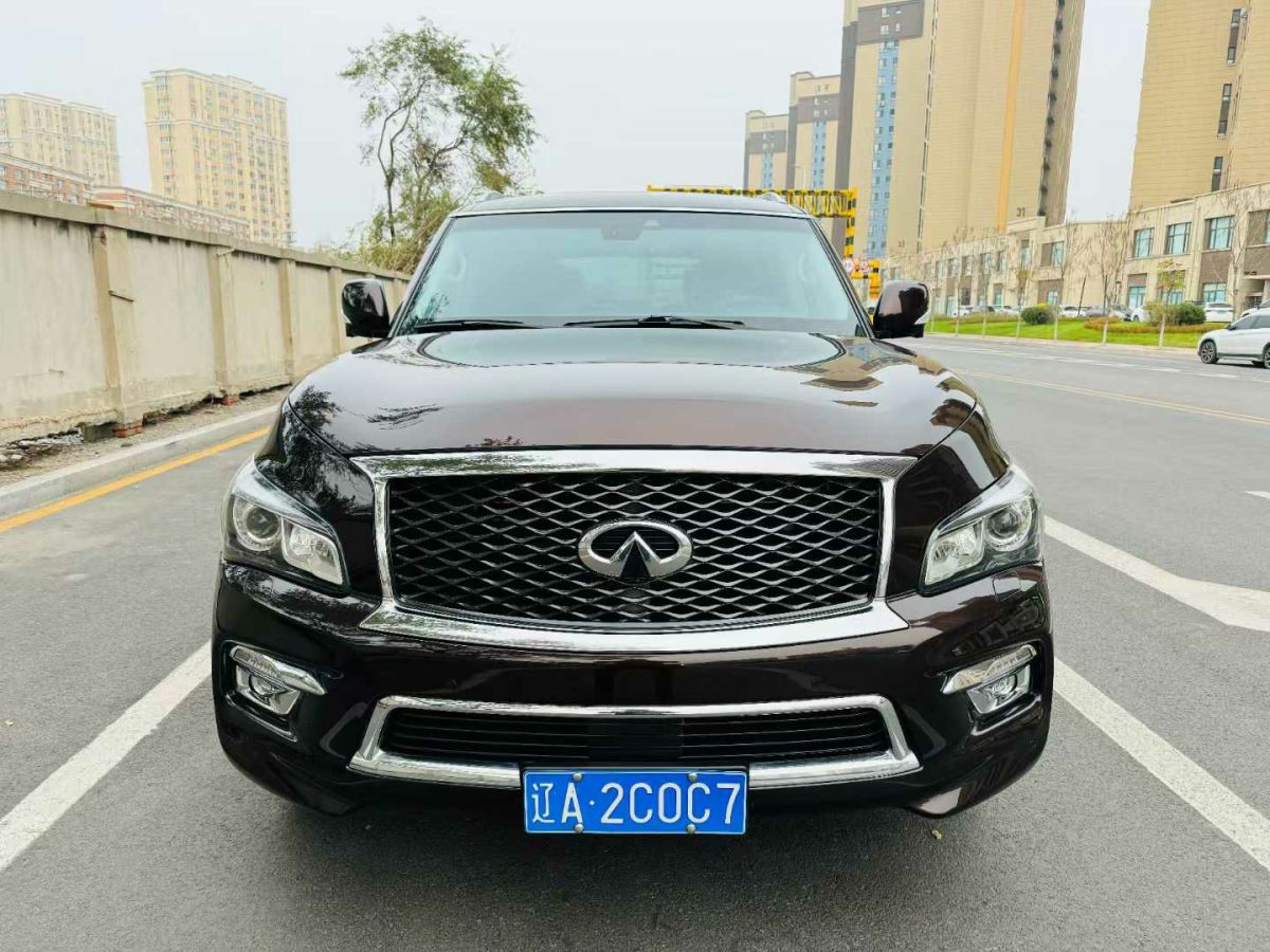 英菲尼迪 QX  2017款 QX30 1.6T 時(shí)尚版 兩驅(qū)圖片