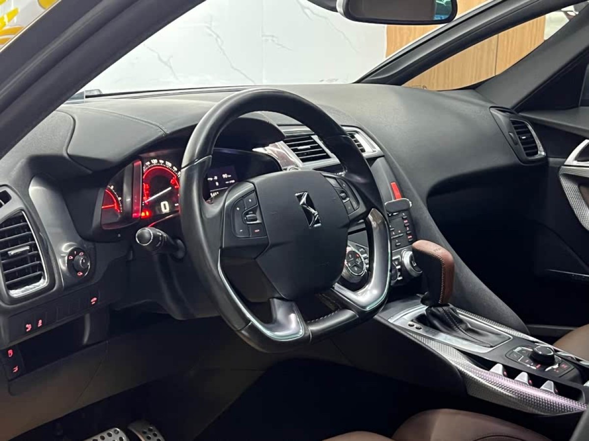DS DS 5  2012款 1.6T 豪華版圖片