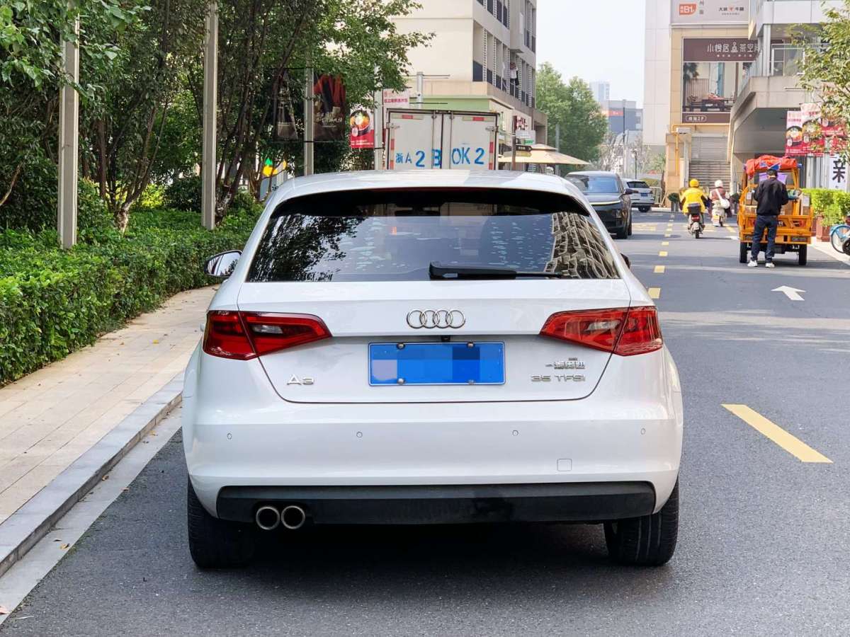 奧迪 奧迪A3  2016款 Sportback 35 TFSI 領英型圖片