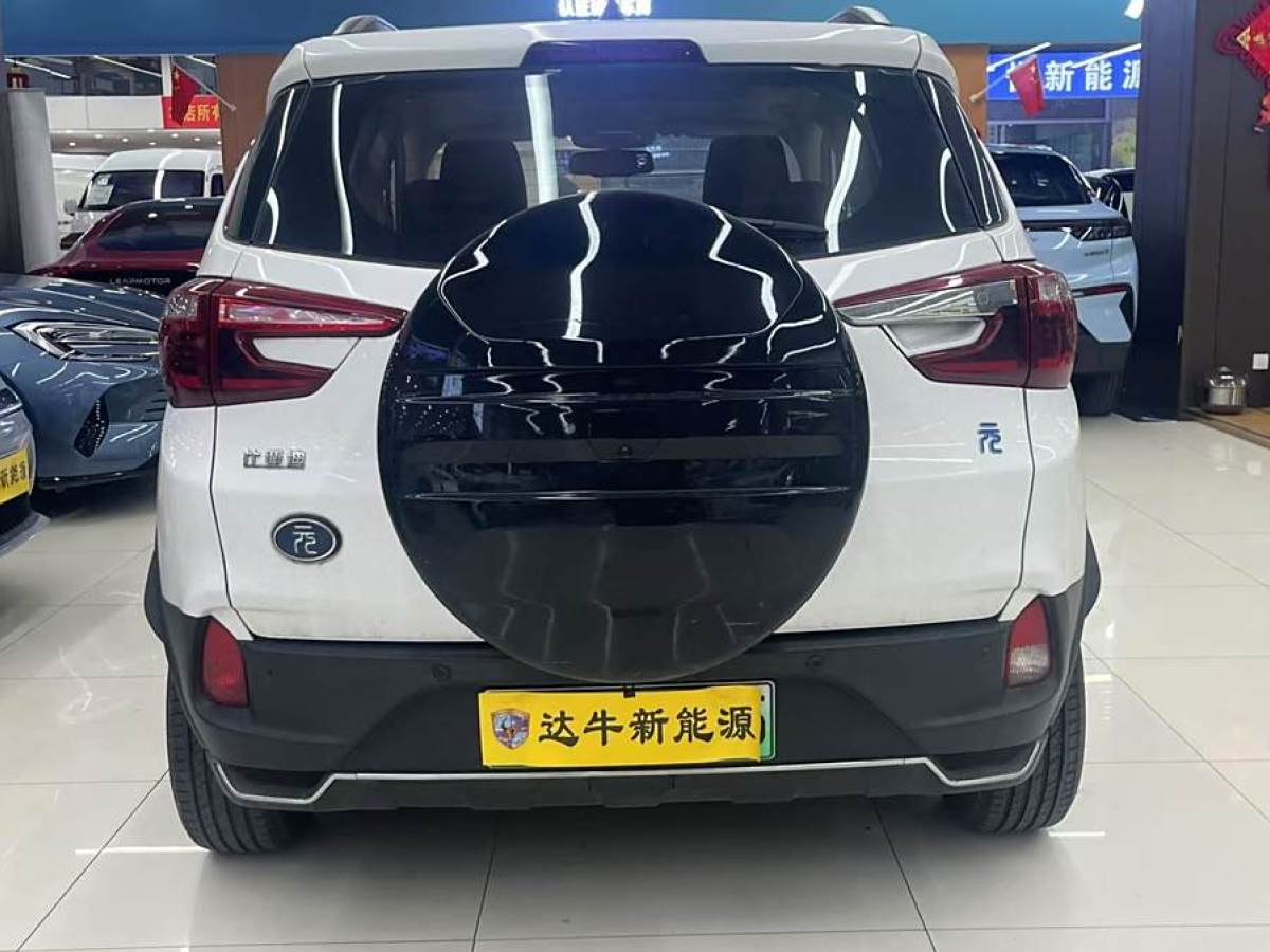 比亞迪 元新能源  2018款 EV360 智聯(lián)炫酷型圖片