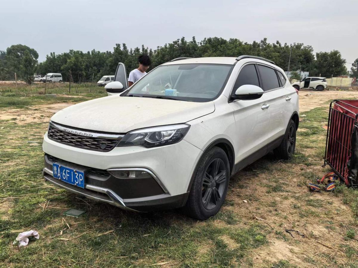 獵豹 獵豹CS10  2016款 2.0T 自動(dòng)定制型圖片