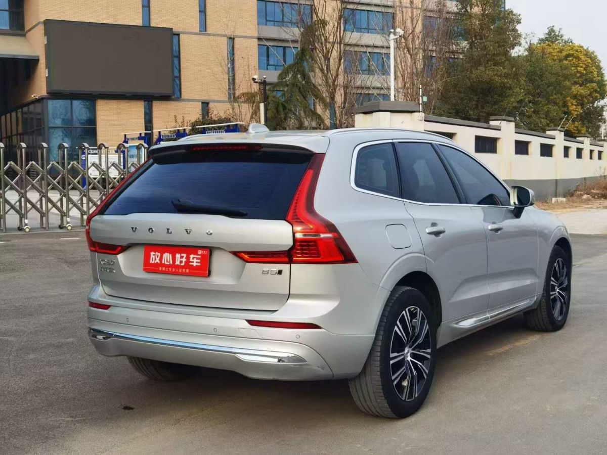 2021年11月沃爾沃 XC60  2021款 T4 智行豪華版