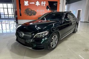 奔馳A級(jí) 奔馳  A 220 L 4MATIC 運(yùn)動(dòng)轎車