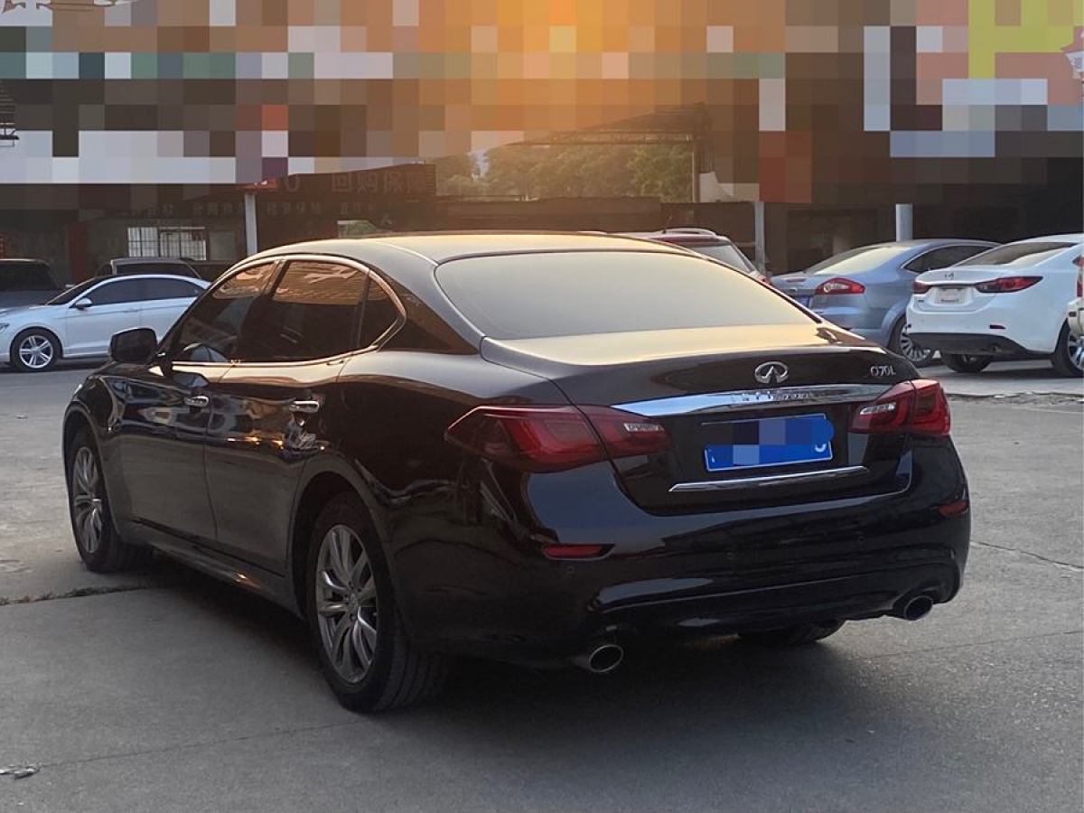 英菲尼迪 Q70  2015款 Q70L 2.5L 精英版圖片