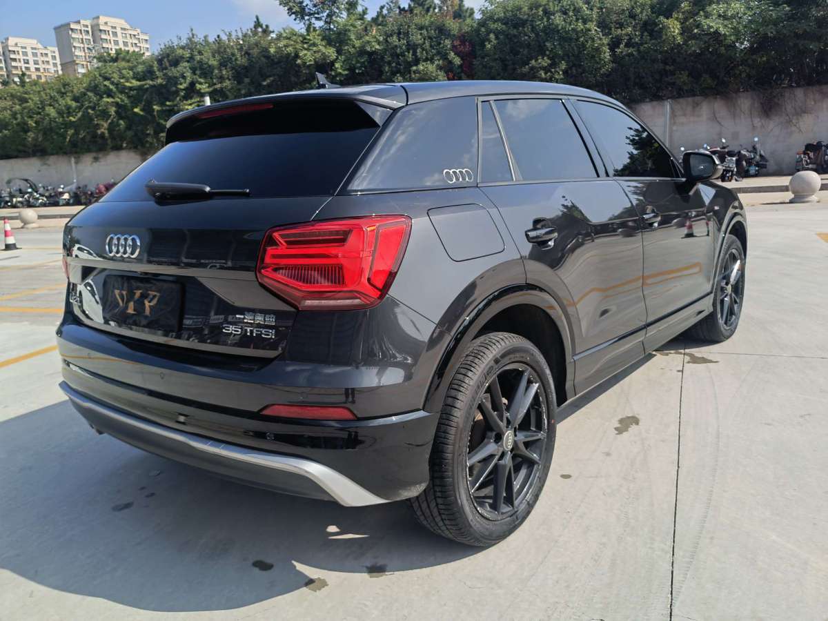 奧迪 奧迪Q2L  2018款 35TFSI 上市專享版圖片