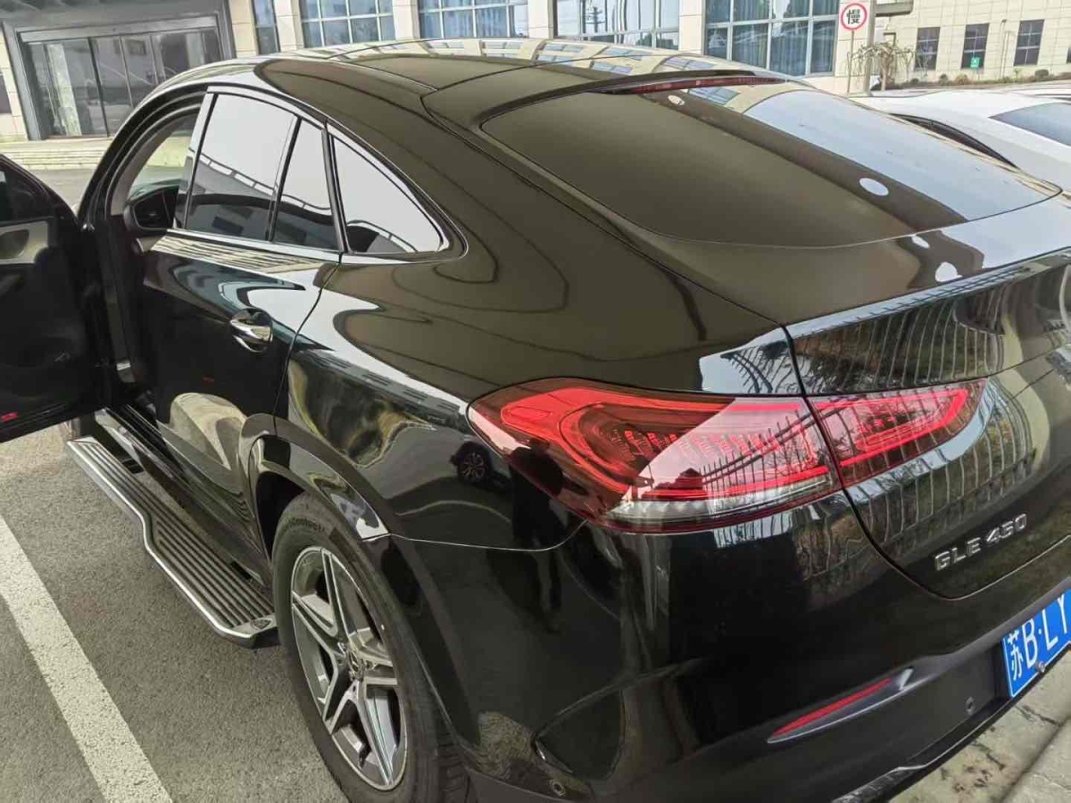 奔馳 奔馳GLE轎跑  2022款 改款 GLE 450 4MATIC 轎跑SUV 時(shí)尚型圖片