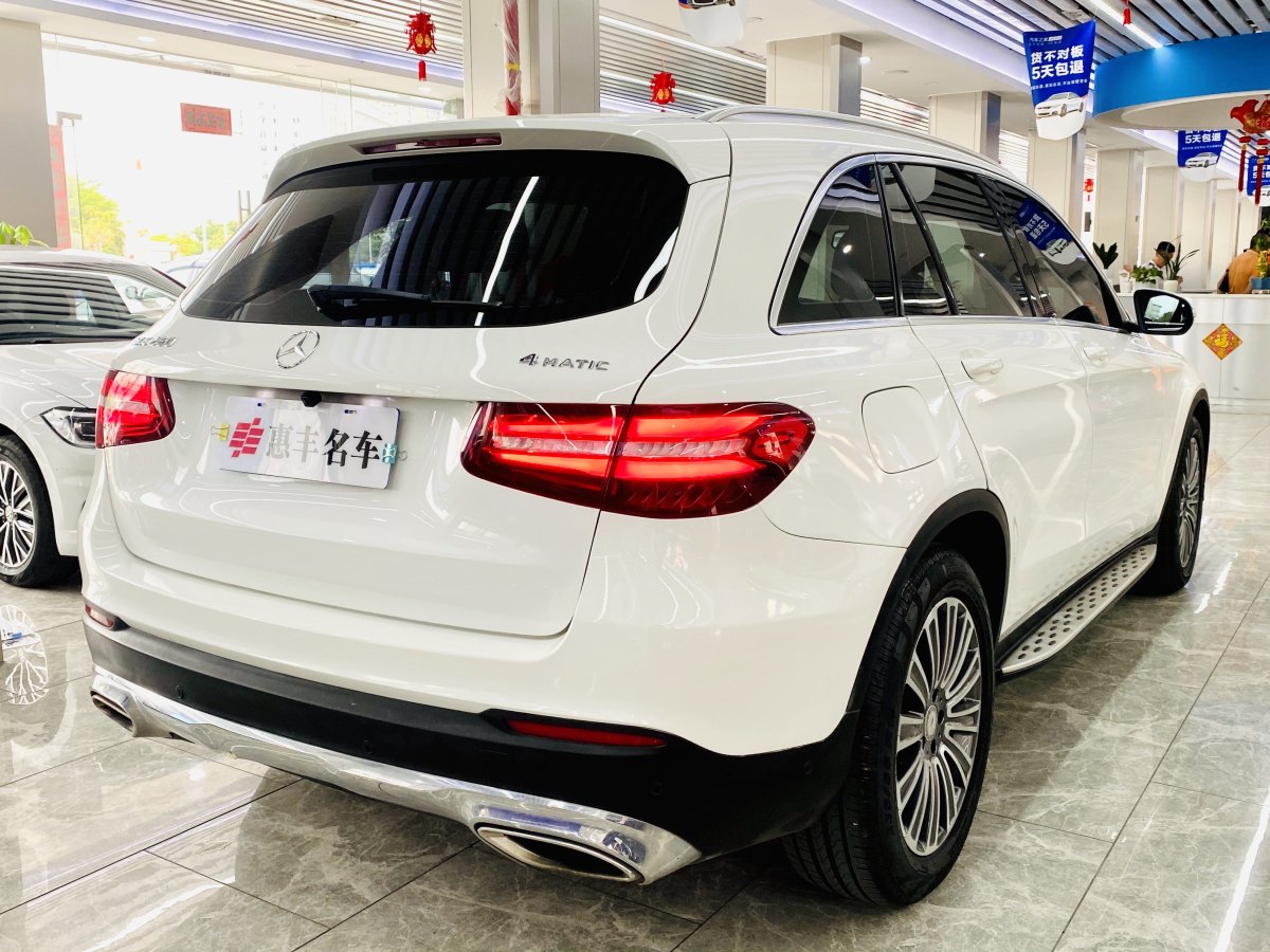 2016年5月奔驰 奔驰GLC  2016款 GLC 260 4MATIC 动感型