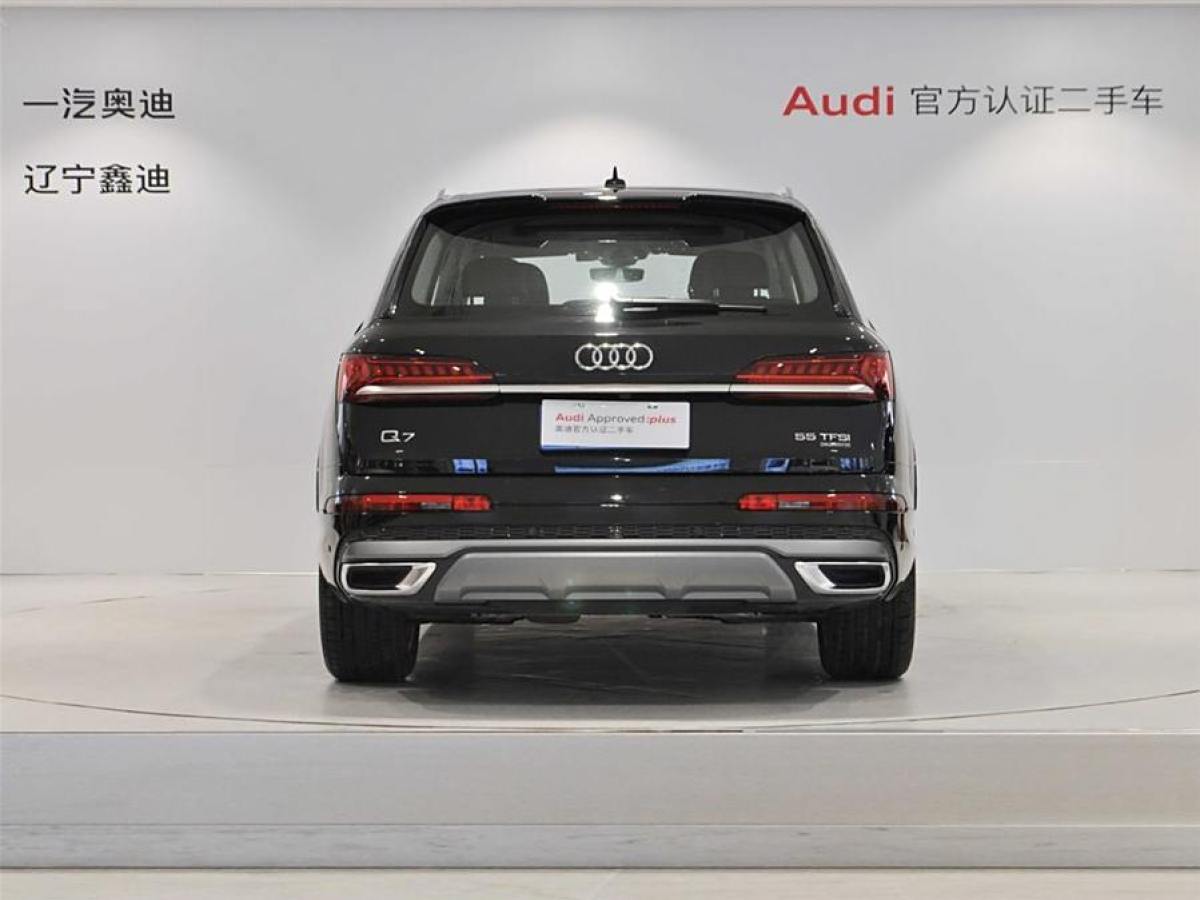 奧迪 奧迪Q7  2024款 55 TFSI quattro S line運動型圖片