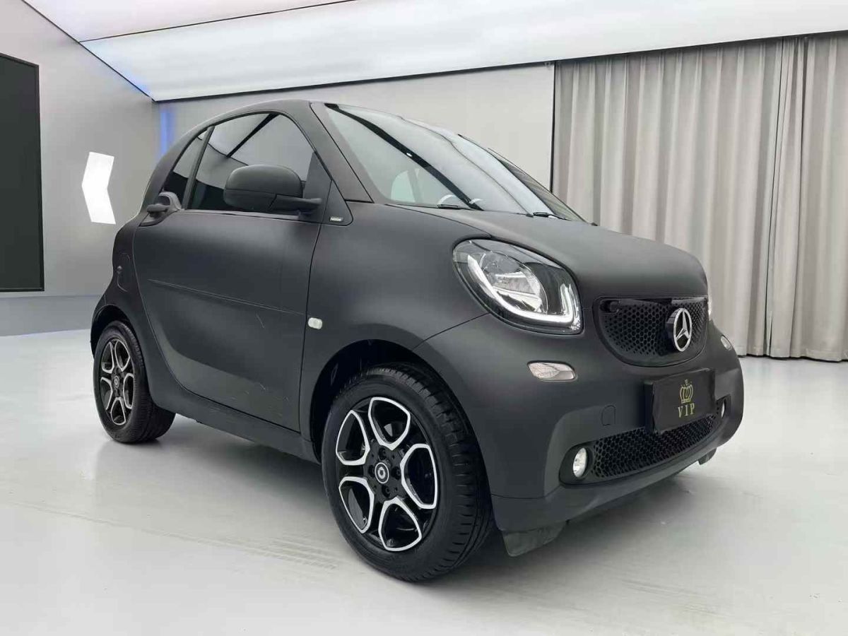 smart fortwo 圖片