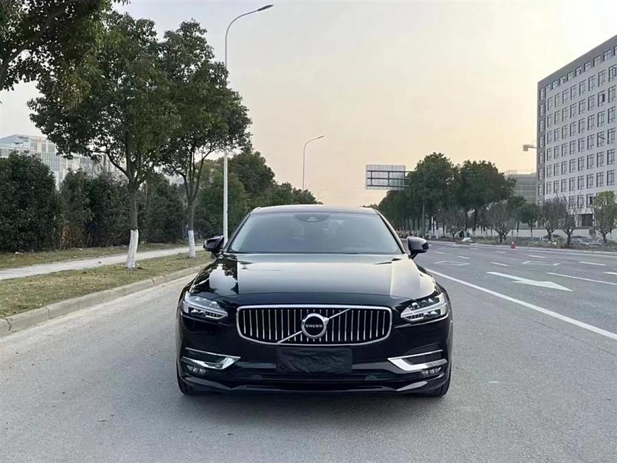 沃爾沃 S90  2017款 T4 智遠(yuǎn)版圖片