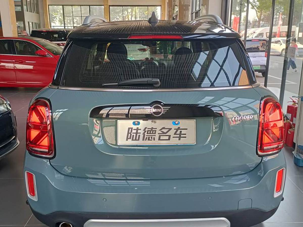 2021年5月MINI COUNTRYMAN  2021款 1.5T COOPER ALL4 鑒賞家